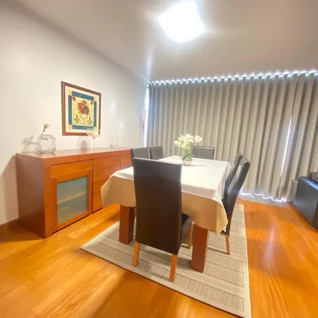 Casa *